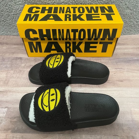 CTM Slides Sandals Big Kids Black Fuzzy Sz 4 Smiley SHIPS ASAP NEW IN BOX Summer - Picture 3 of 8